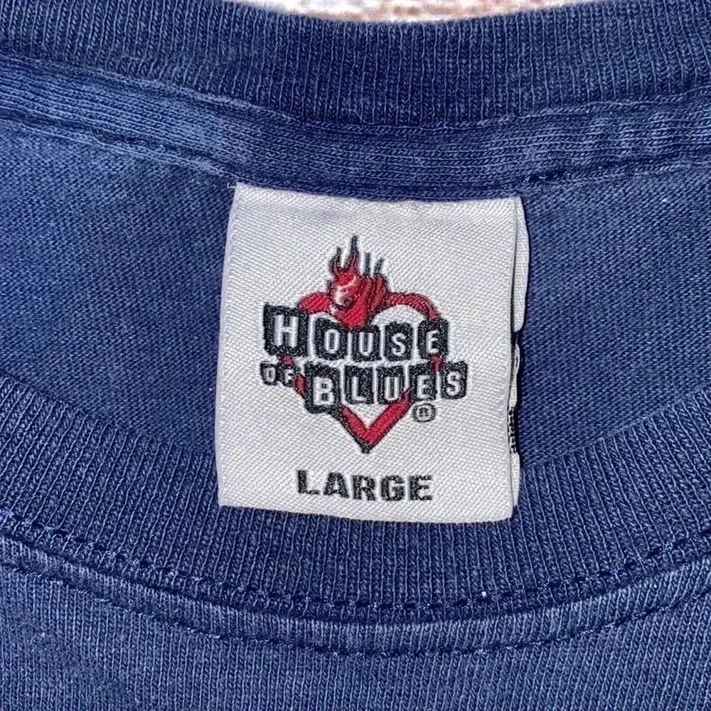 Vintage House of Blues t-shirt Large Blue Short Sleeve
